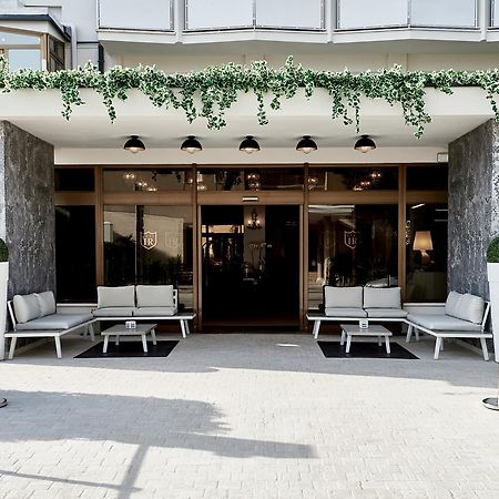 胭脂国际酒店 米兰马瑞提那 外观 照片